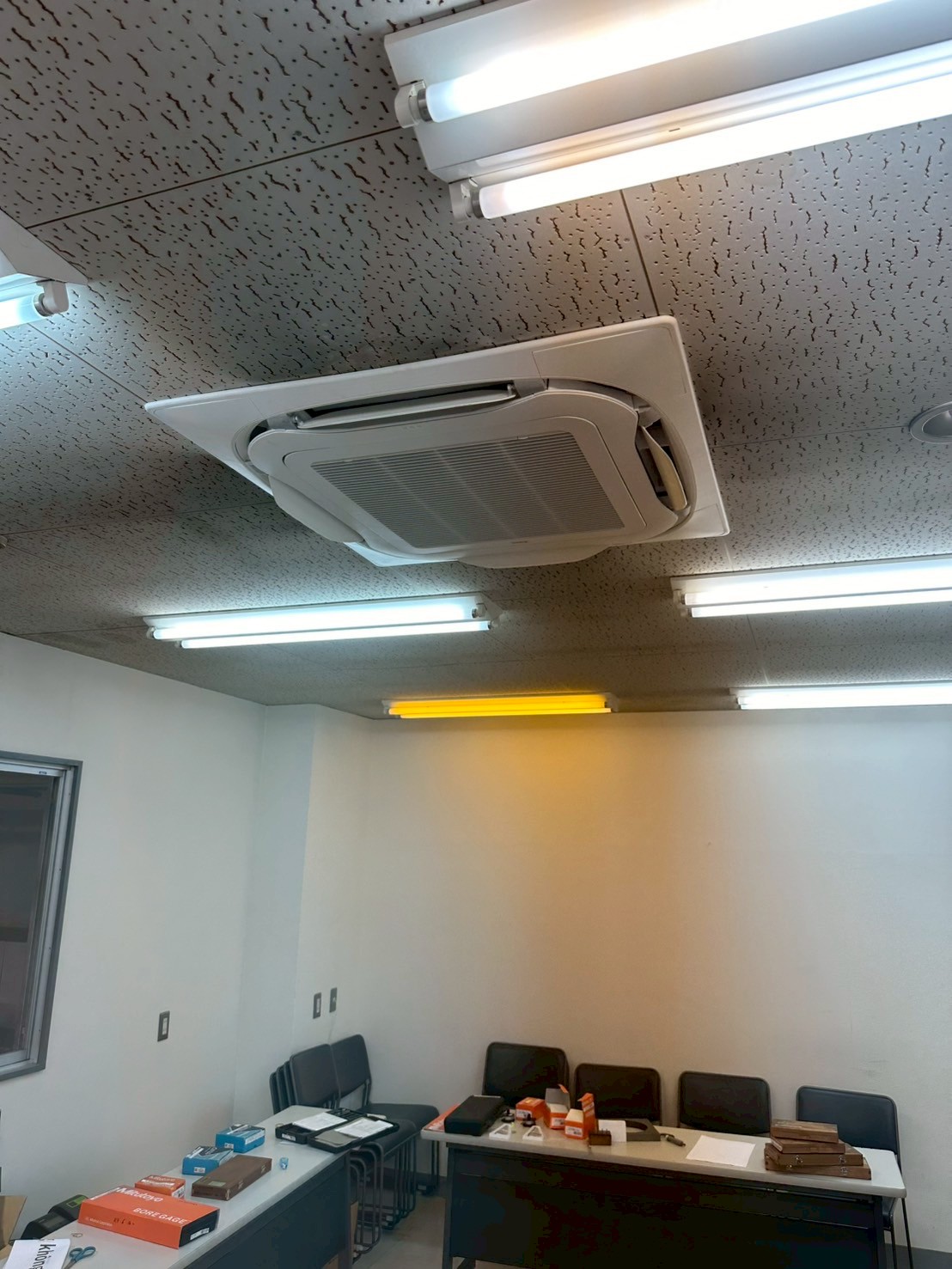 中央設備_某工場事務所_250423_2